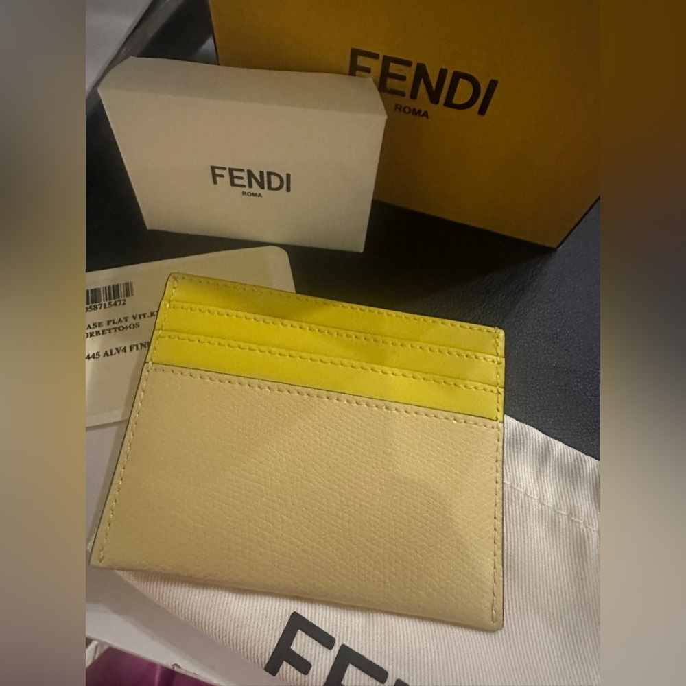 BRAND NEW AUTHENTIC FENDI FF CARD HOLDER - LIMITED EDITION - Picture 5 of 7